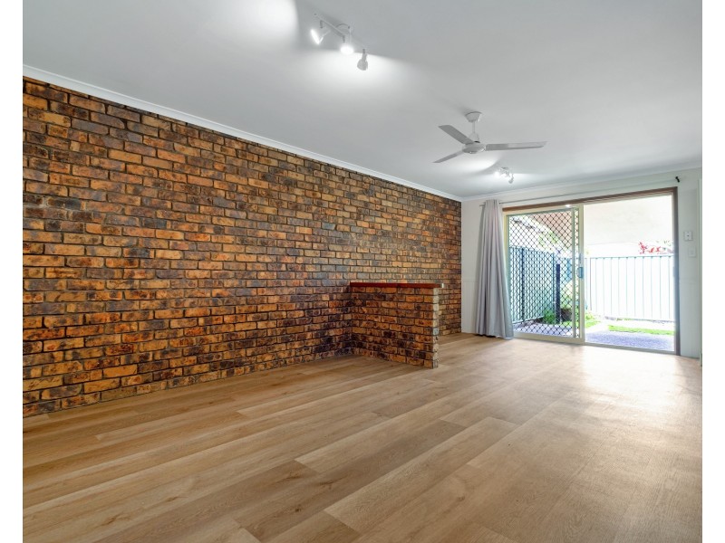 2/35 Karome Street, Pacific Paradise QLD 4564