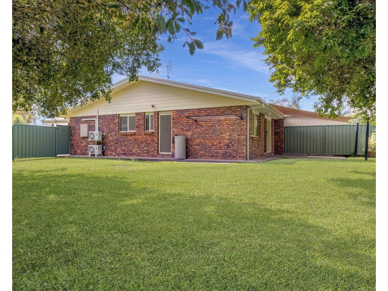 2/35 Karome Street, Pacific Paradise QLD 4564