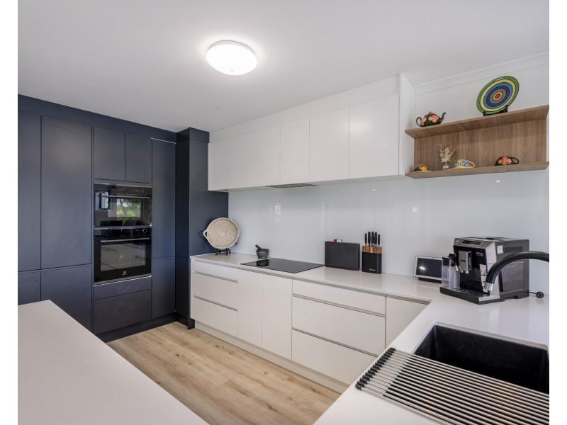 7 Tamarind Place, Twin Waters QLD 4564