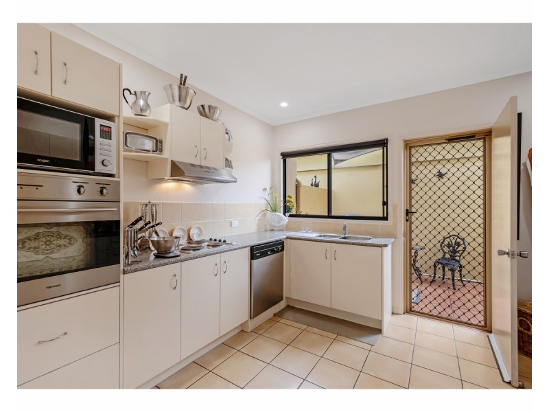 44/151 mudjimba beach Road, Mudjimba QLD 4564