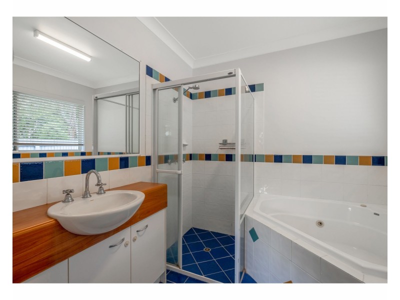 4 Highgrove Circuit, Peregian Springs QLD 4573