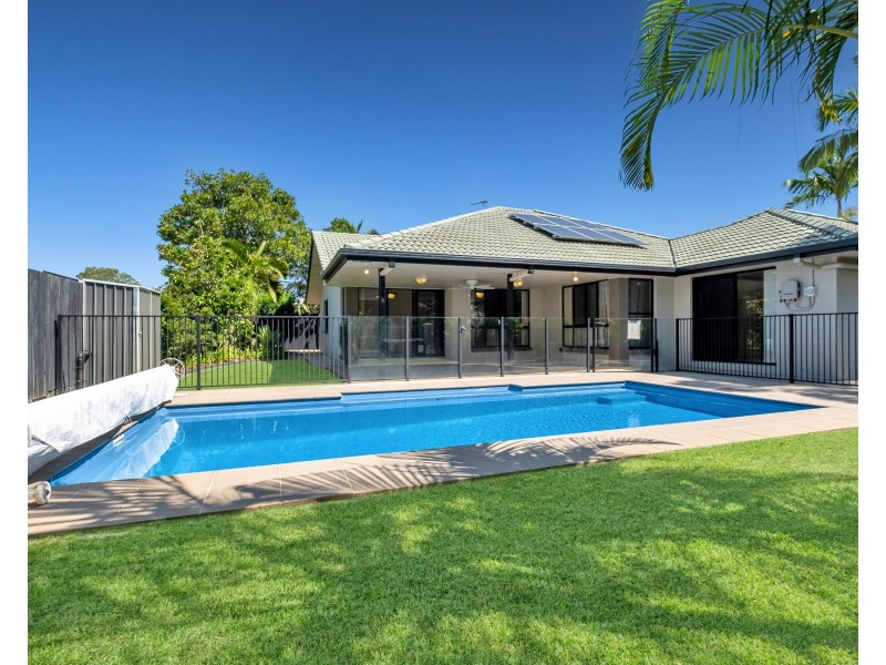 20 Cooloola Place, Twin Waters QLD 4564