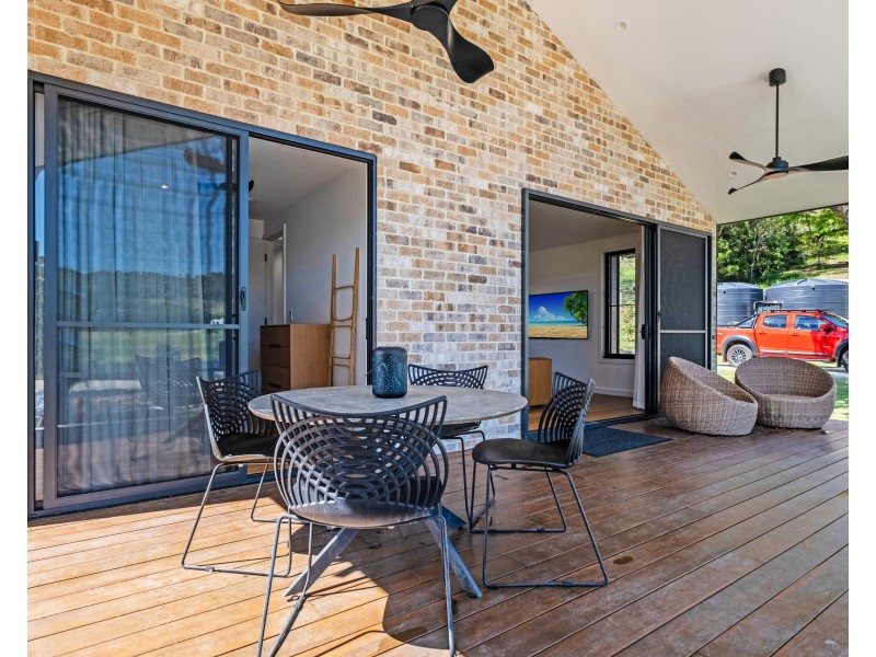 60 Yvonne Street, Highworth QLD 4560