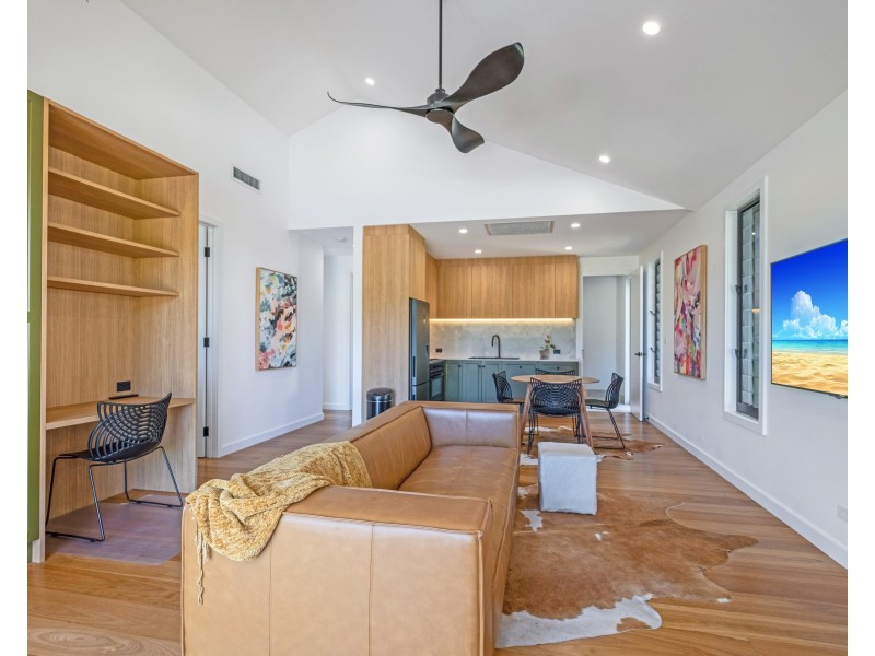 60 Yvonne Street, Highworth QLD 4560