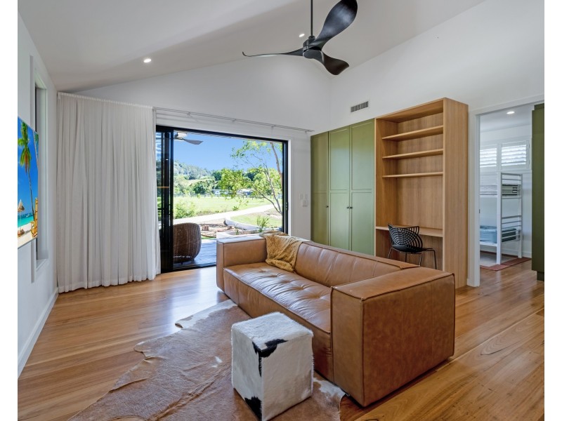 60 Yvonne Street, Highworth QLD 4560