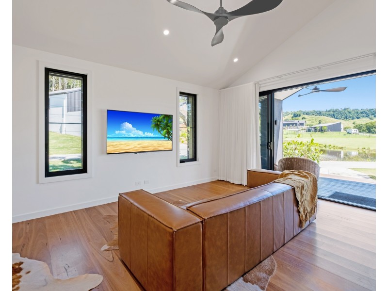 60 Yvonne Street, Highworth QLD 4560