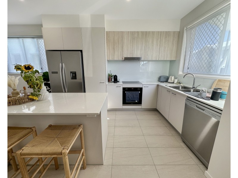 602 Tide Avenue, Maroochydore QLD 4558