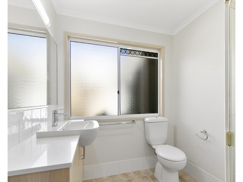 5 Brushbox Circuit, Twin Waters QLD 4564