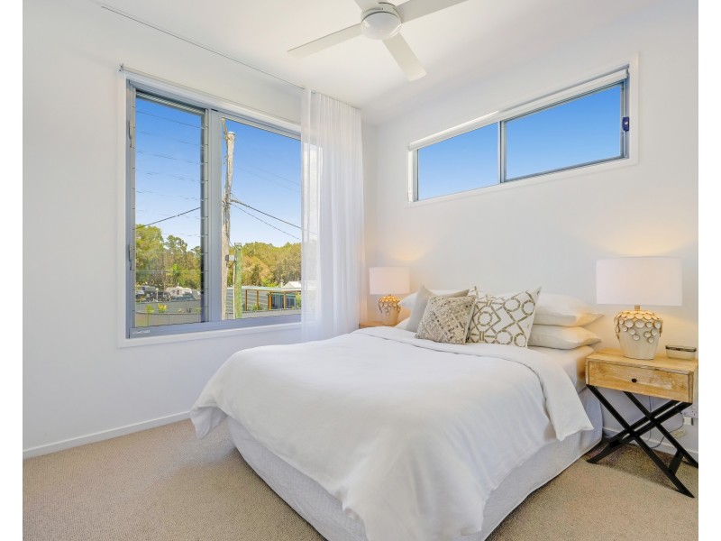 1/4 Sundew Street, Mudjimba QLD 4564