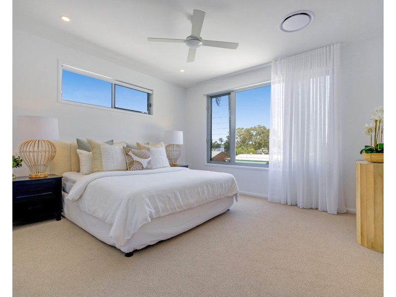 1/4 Sundew Street, Mudjimba QLD 4564