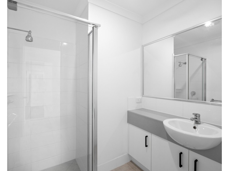 37 Ruby Crescent, Meridan Plains QLD 4551