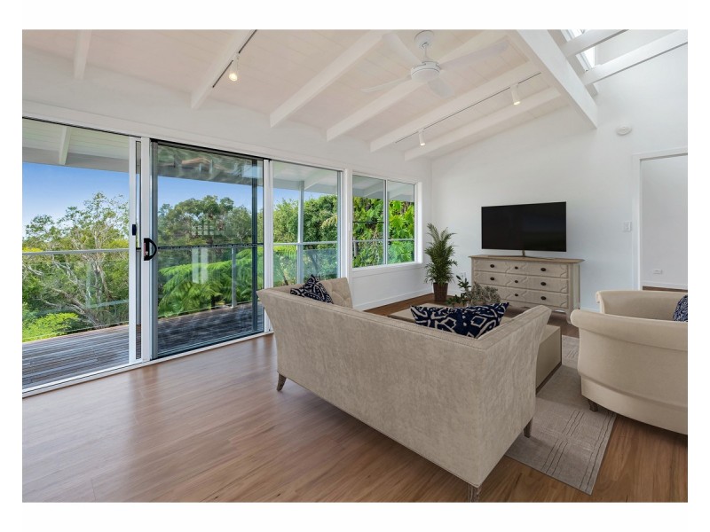 5 Arlington Court, Mount Coolum QLD 4573
