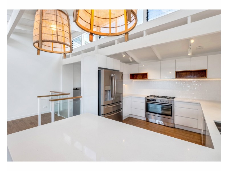 5 Arlington Court, Mount Coolum QLD 4573