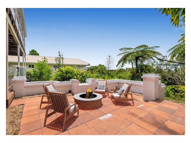 5 Arlington Court, Mount Coolum QLD 4573