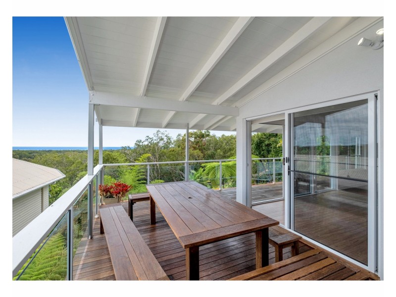 5 Arlington Court, Mount Coolum QLD 4573