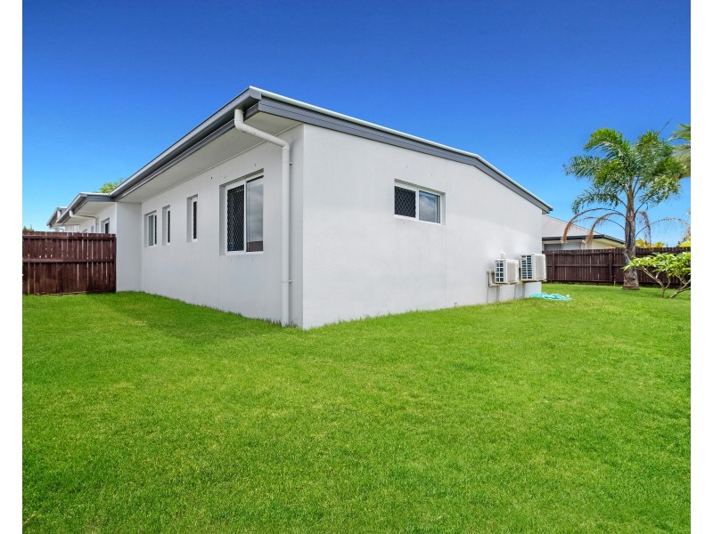 1/16 Pepperberry Circuit, Peregian Springs QLD 4573
