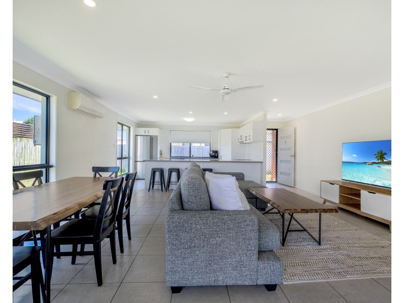 1/37 Ruby Crescent, Meridan Plains QLD 4551