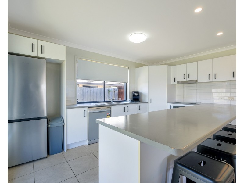 1/37 Ruby Crescent, Meridan Plains QLD 4551