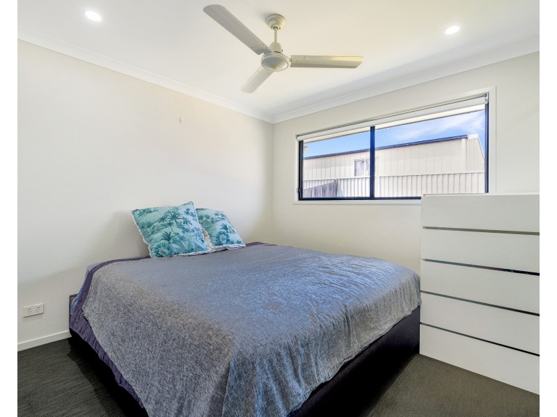 1/37 Ruby Crescent, Meridan Plains QLD 4551