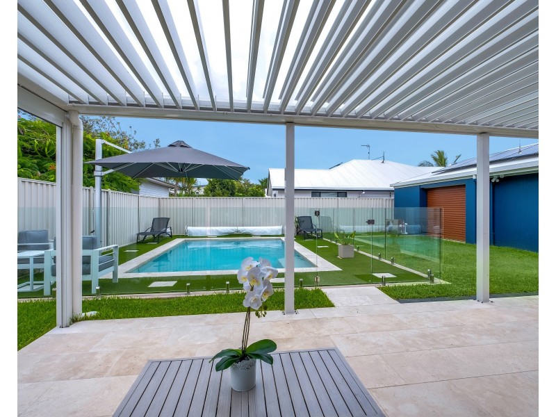 30 Satinash Place, Mudjimba QLD 4564