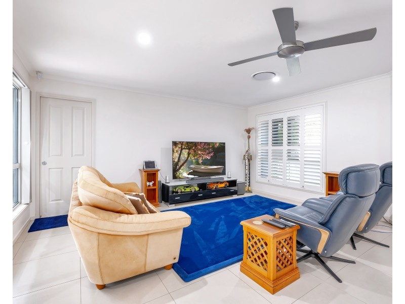 30 Satinash Place, Mudjimba QLD 4564
