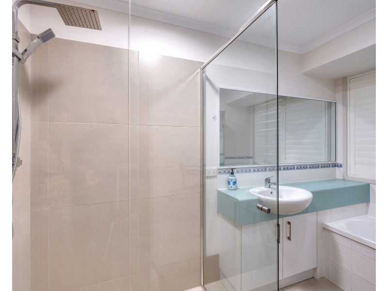 30 Satinash Place, Mudjimba QLD 4564