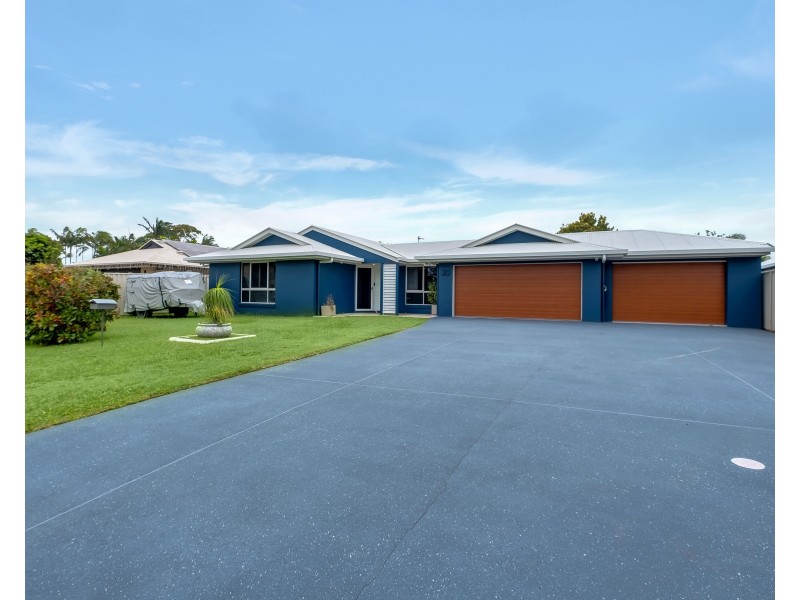 30 Satinash Place, Mudjimba QLD 4564