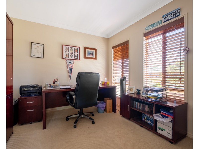 37 Satinash Place, Mudjimba QLD 4564