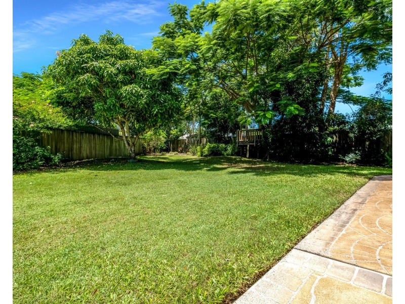 37 Satinash Place, Mudjimba QLD 4564