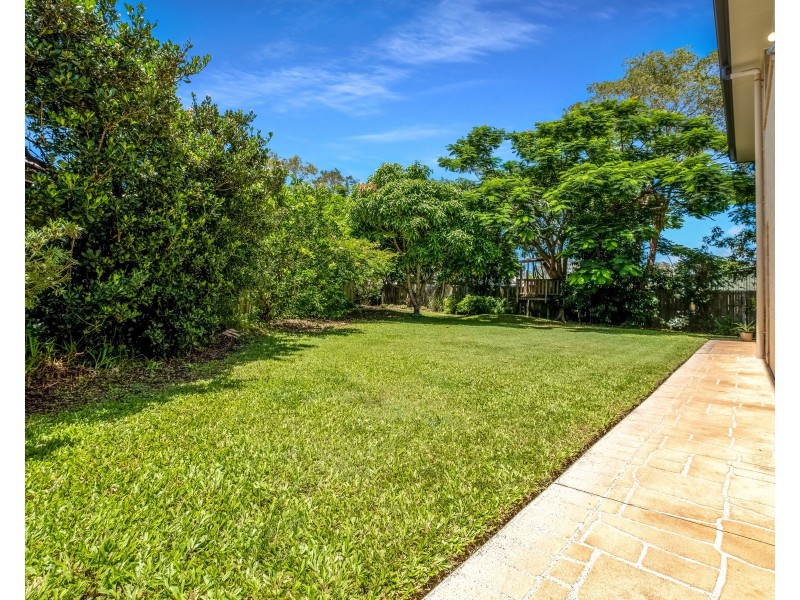 37 Satinash Place, Mudjimba QLD 4564
