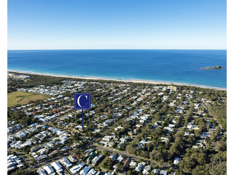 37 Satinash Place, Mudjimba QLD 4564