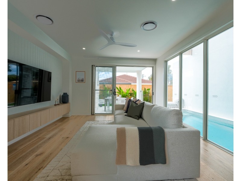 1/21 Parari Street, Warana QLD 4575