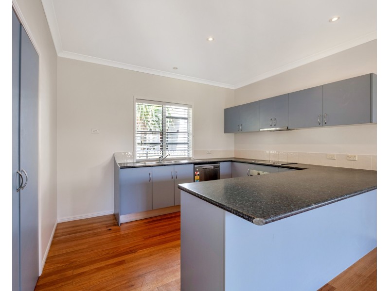 2a Lakedrive Crescent, Marcoola QLD 4564