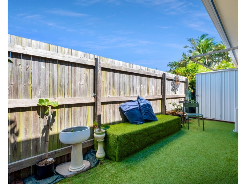 1/954-956 David Low Way, Marcoola QLD 4564