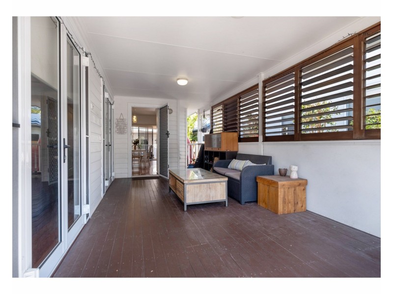 8 Seashore Street, Marcoola QLD 4564