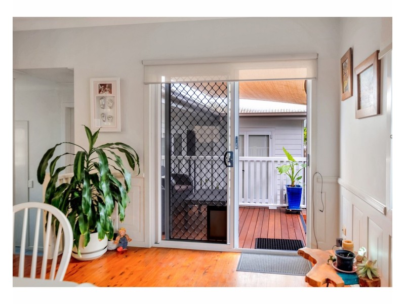 8 Seashore Street, Marcoola QLD 4564