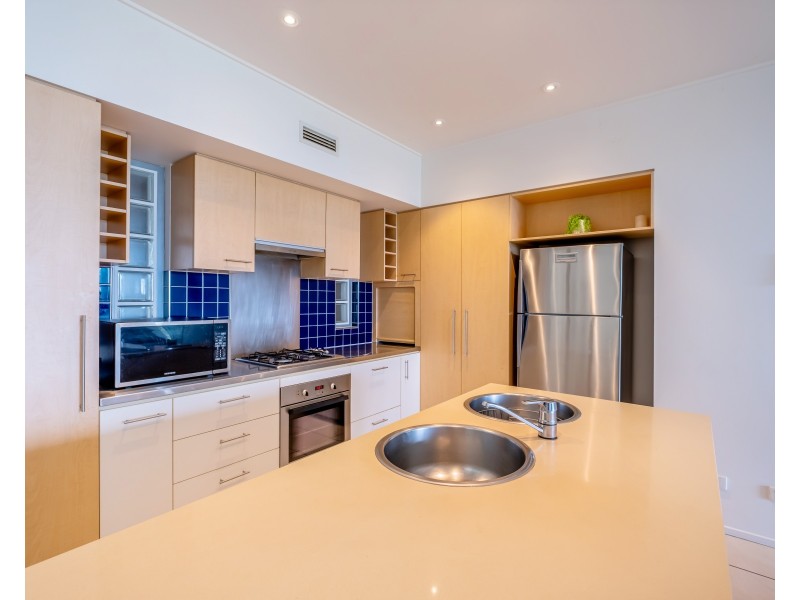 124/80 North Shore Road, Twin Waters QLD 4564