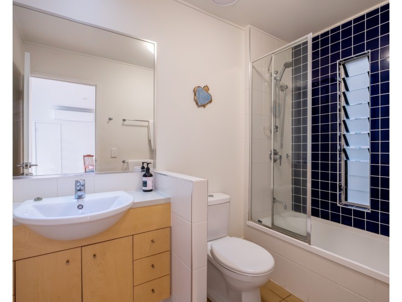 124/80 North Shore Road, Twin Waters QLD 4564