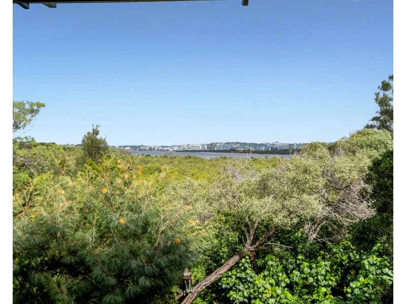 124/80 North Shore Road, Twin Waters QLD 4564