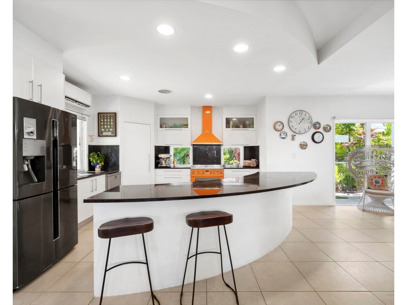 75 Baywater Drive, Twin Waters QLD 4564