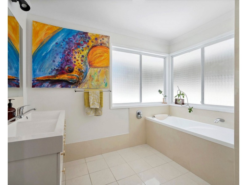 75 Baywater Drive, Twin Waters QLD 4564