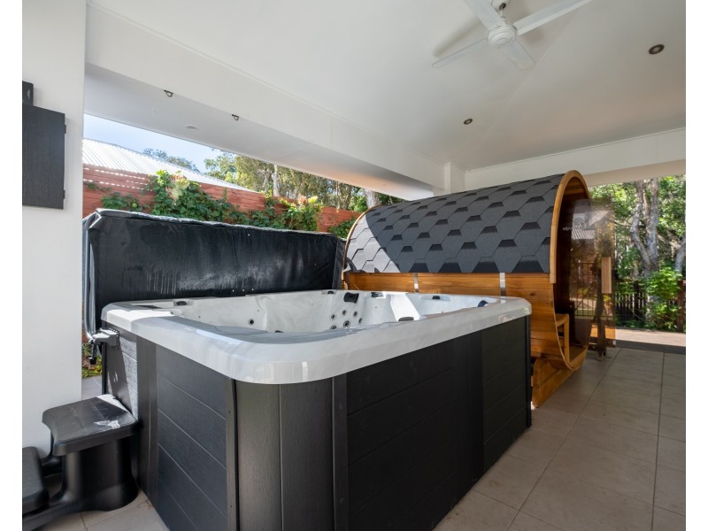 75 Baywater Drive, Twin Waters QLD 4564