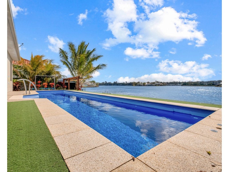 13 River Edge Court, Twin Waters QLD 4564