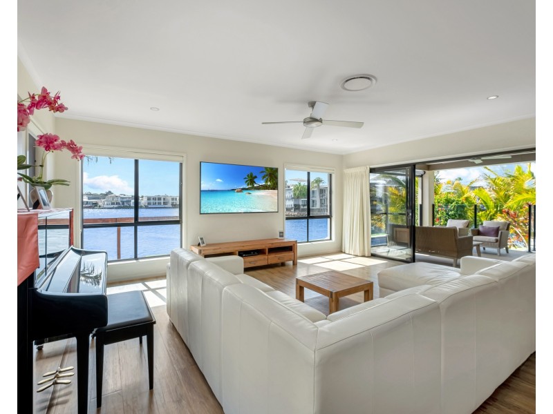 13 River Edge Court, Twin Waters QLD 4564