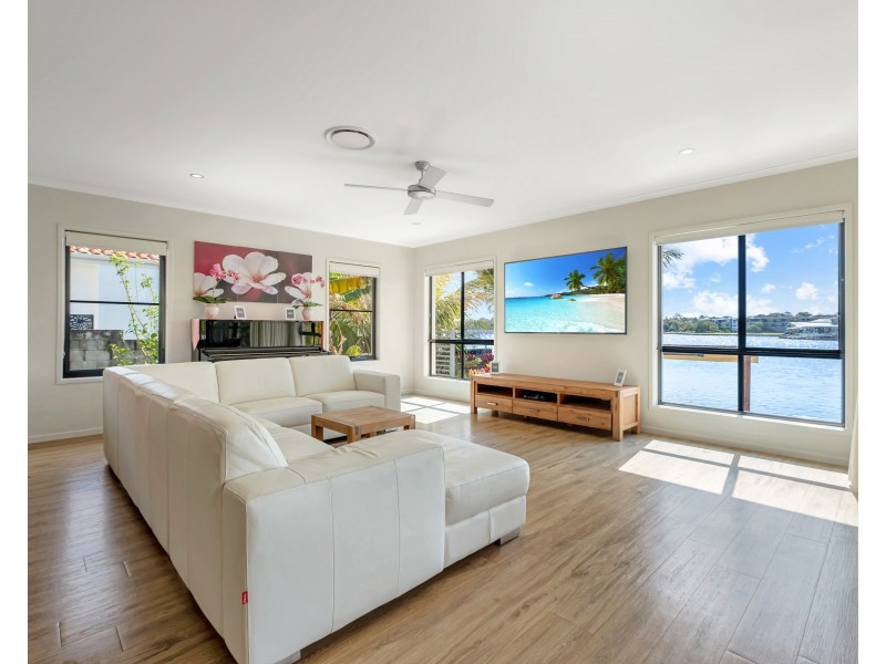 13 River Edge Court, Twin Waters QLD 4564