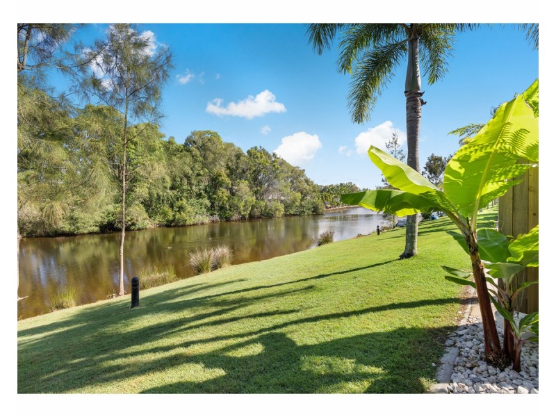 55/151-153 Mudjimba Beach Road, Mudjimba QLD 4564