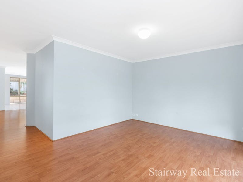 76 Westgate way, Marangaroo WA 6064