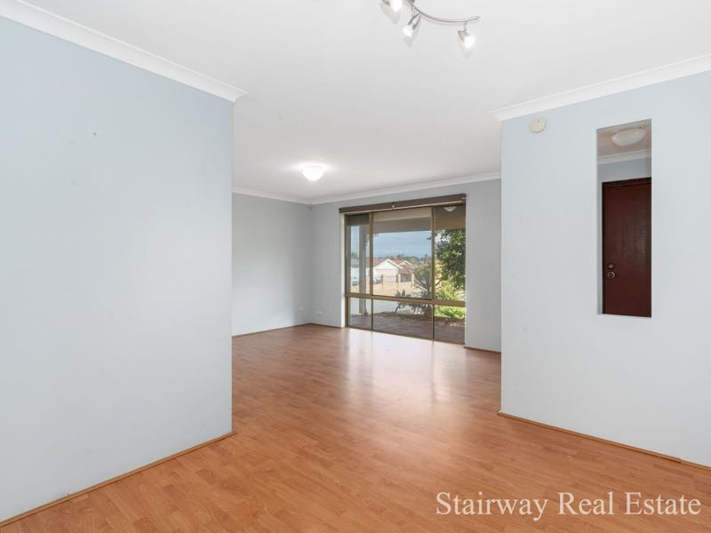 76 Westgate way, Marangaroo WA 6064