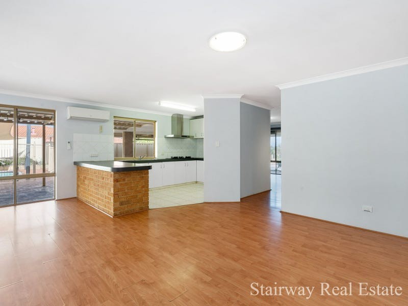 76 Westgate way, Marangaroo WA 6064