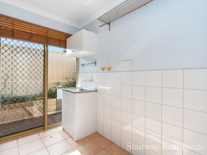 76 Westgate way, Marangaroo WA 6064